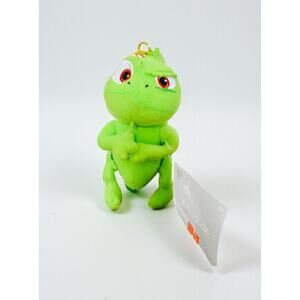 Disney Tangled Pascal Plush Keychain – Disneyland Hong Kong – NWT
